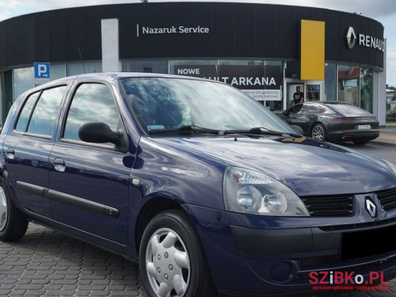 2005' Renault Clio photo #3