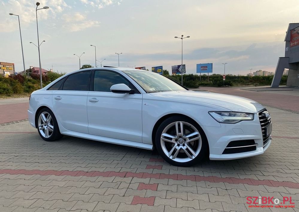 2016' Audi A6 S Tronic photo #5