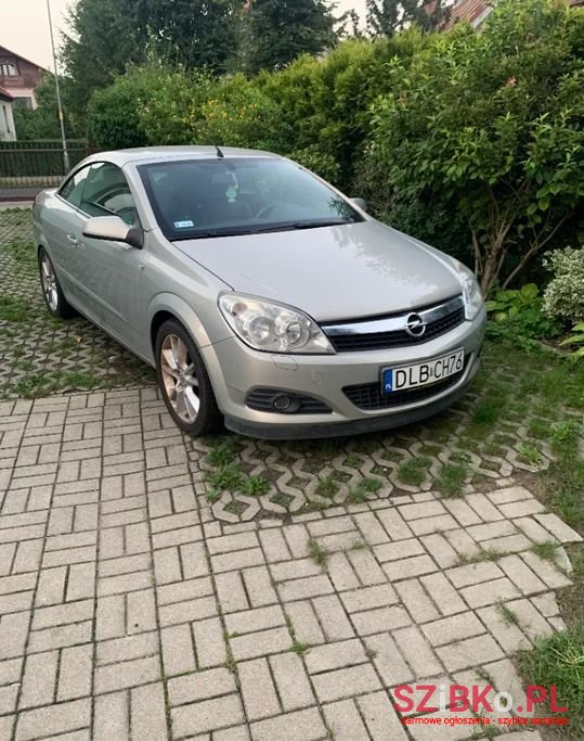 2007' Opel Astra photo #2