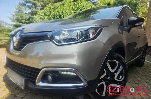 2015' Renault Captur photo #1