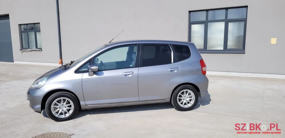 2005' Honda Jazz photo #4