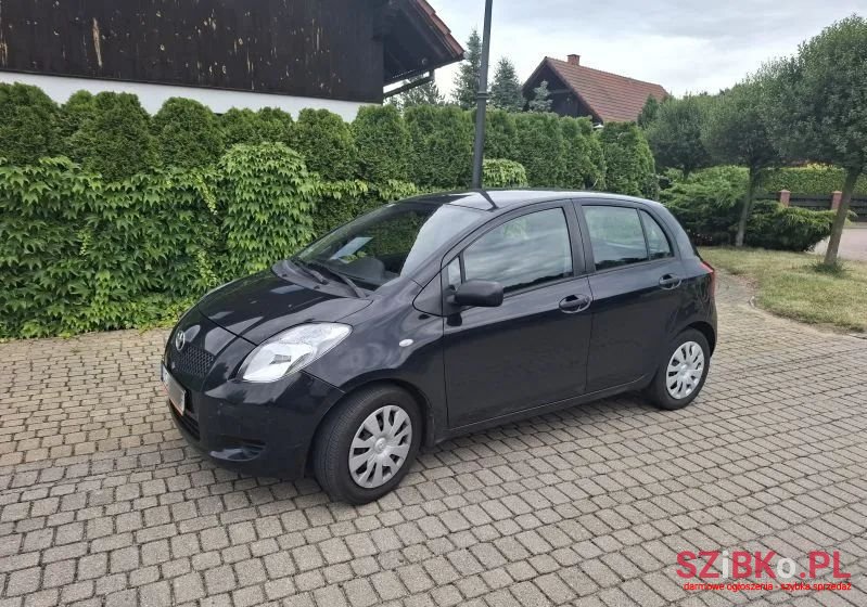 2007' Toyota Yaris 1.3 Luna A/C photo #1