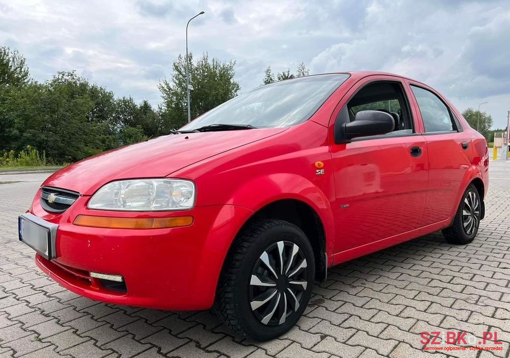2004' Chevrolet Aveo photo #2