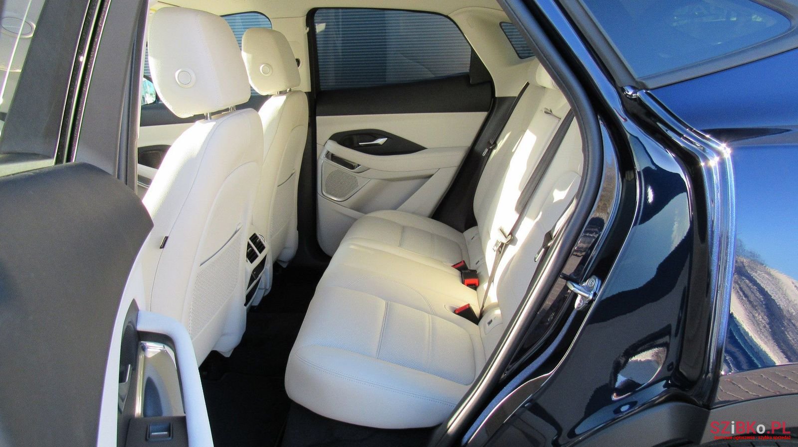 2022' Jaguar E-Pace photo #5