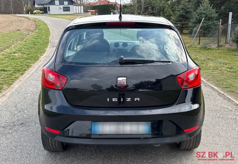 2013' SEAT Ibiza photo #5
