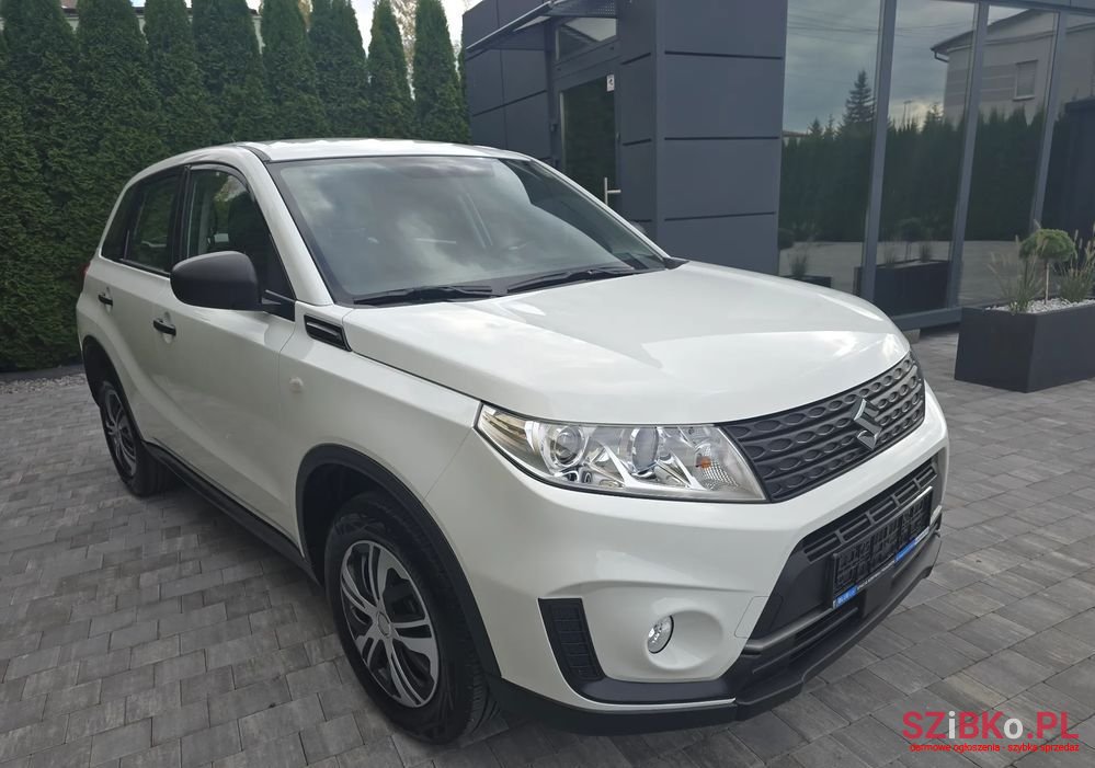 2019' Suzuki Vitara photo #1