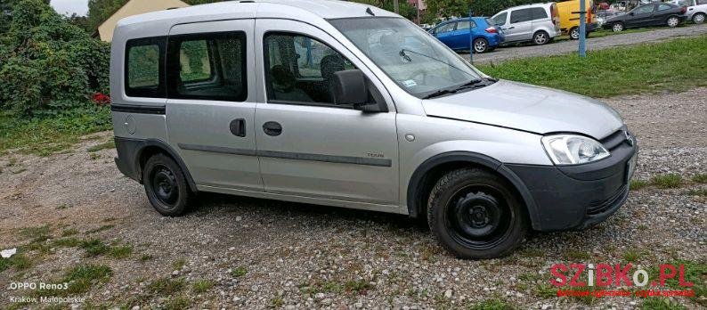 2003' Opel Combo photo #2