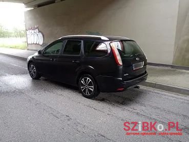 2008' Ford Focus photo #3