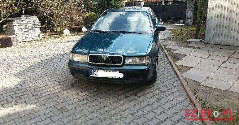 1999' Skoda Octavia photo #1
