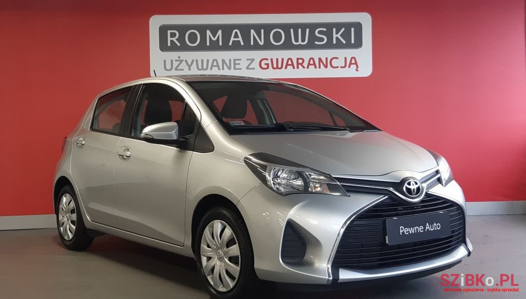 2015' Toyota Yaris photo #1