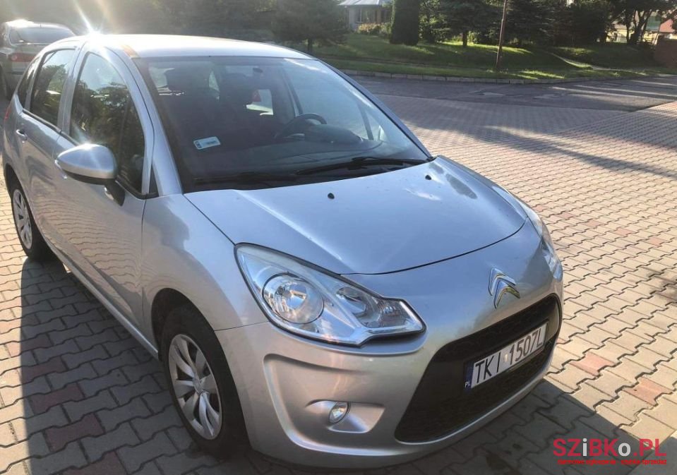 2010' Citroen C3 photo #2