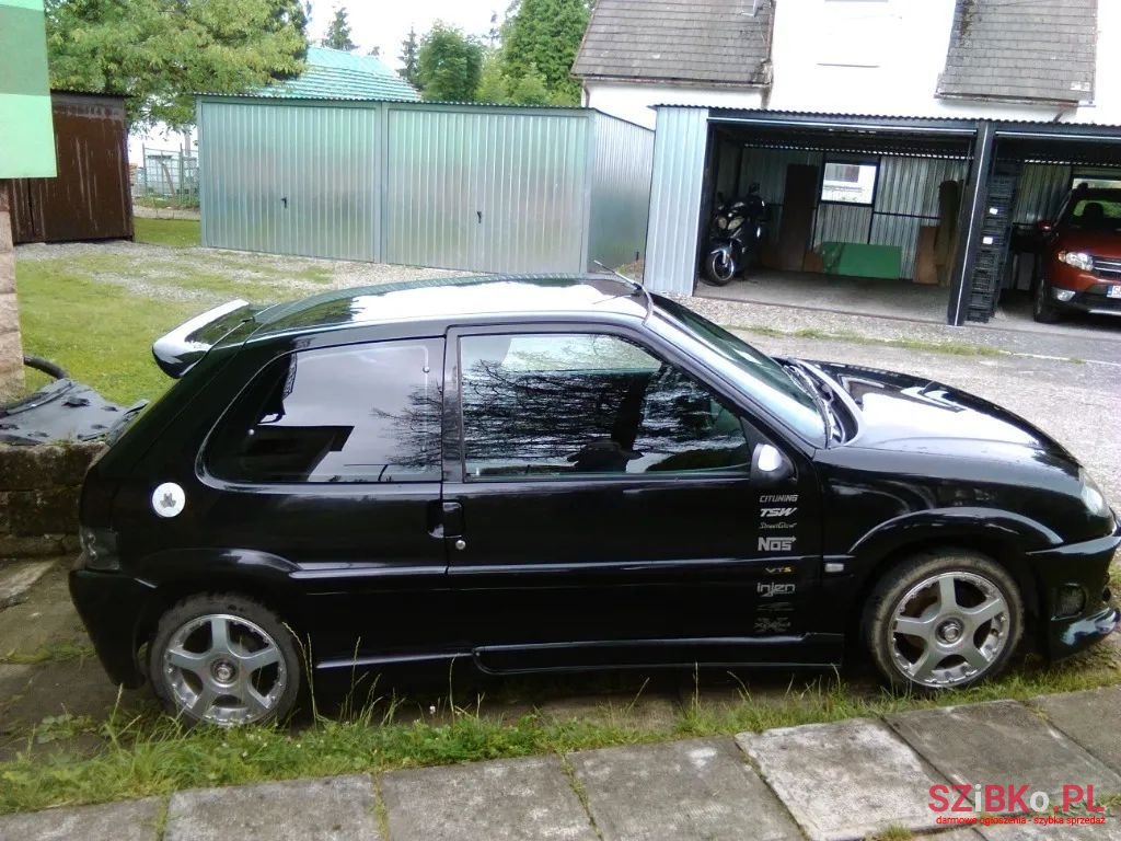 2003' Citroen Saxo photo #1