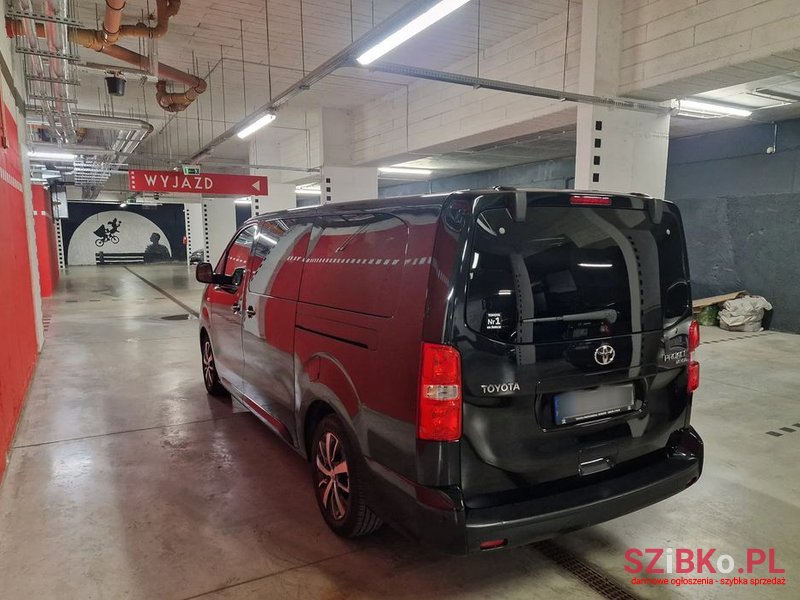 2021' Toyota ProAce Verso 2.0 D4-D Long Vip photo #4