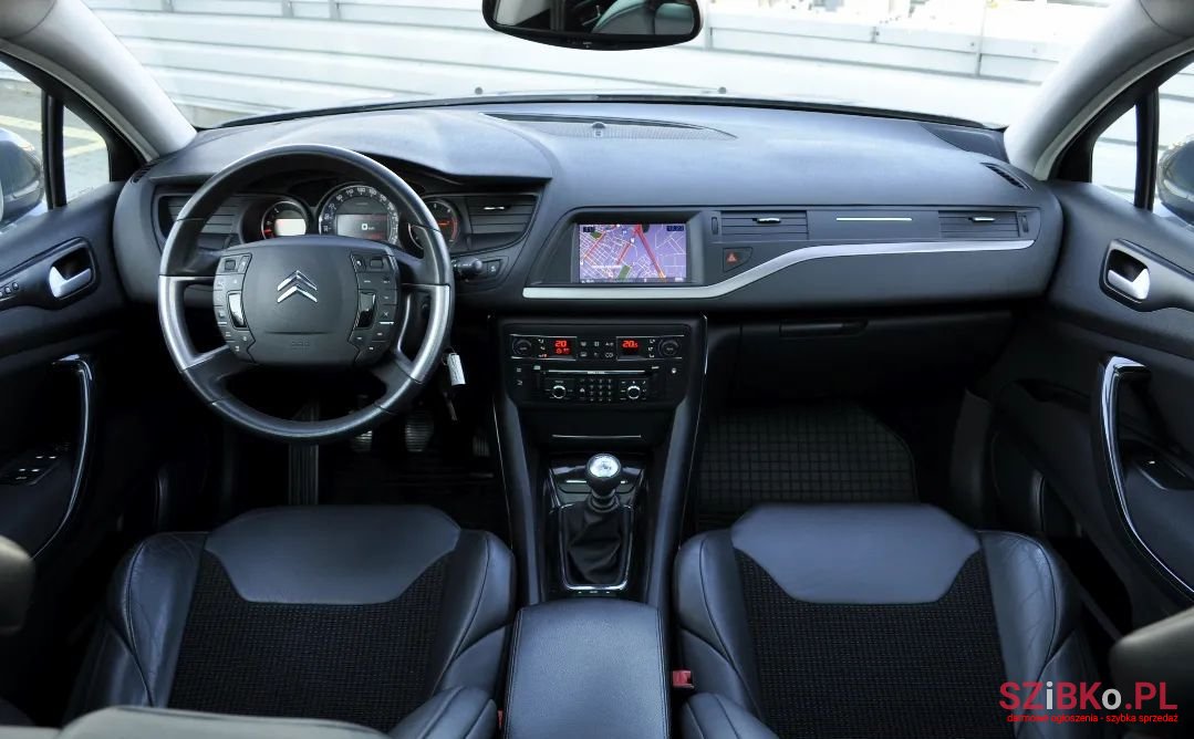 2008' Citroen C5 photo #4