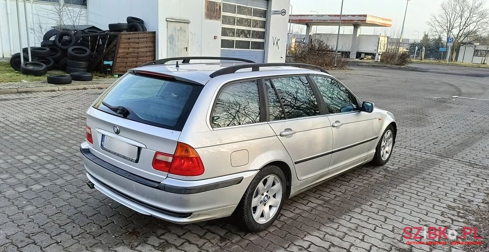 2001' BMW 3 Series 320I photo #3