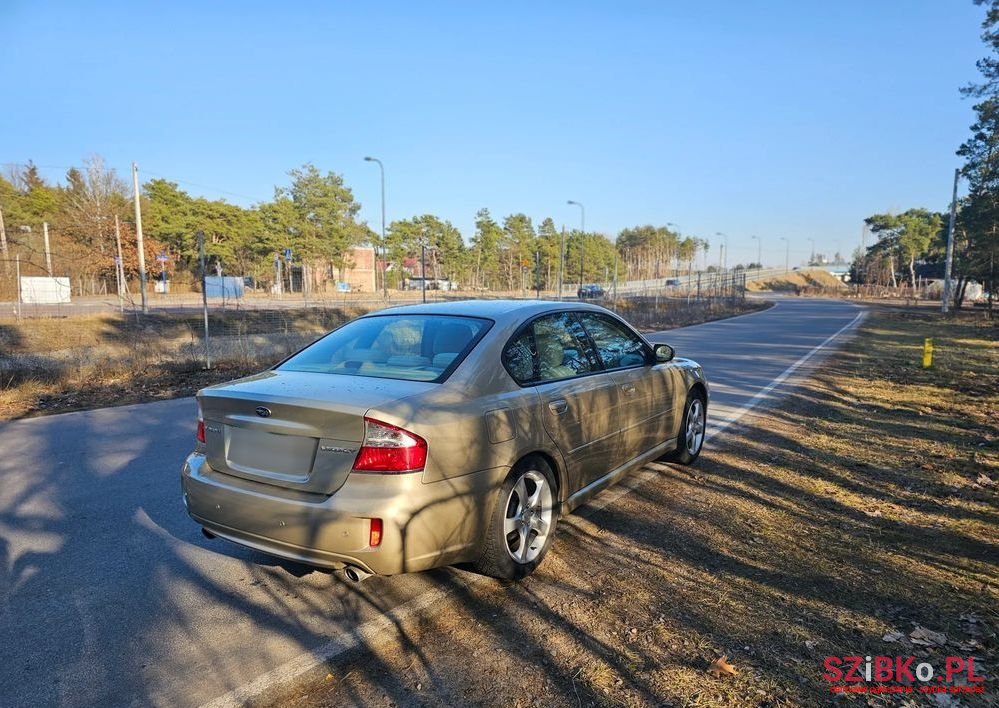 2008' Subaru Legacy 2.5I Comfort photo #2