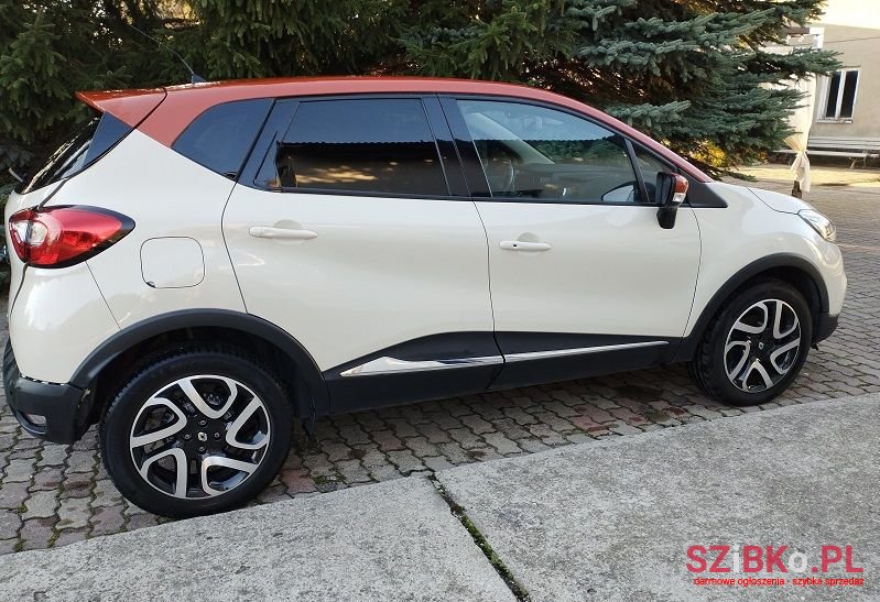 2016' Renault Captur photo #6