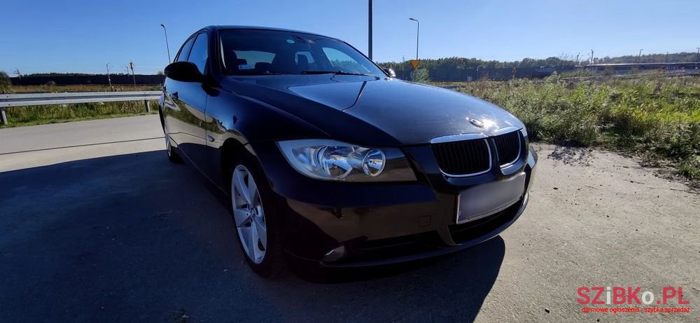 2007' BMW 3 Series 318I photo #3