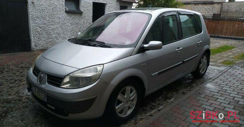 2005' Renault Scenic photo #1