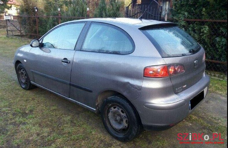 2003' SEAT Ibiza photo #3