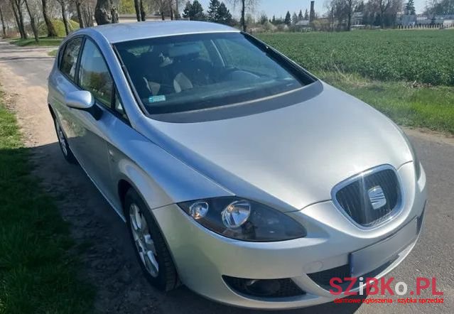 2008' SEAT Leon photo #2