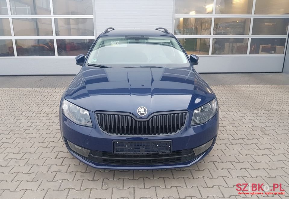 2016' Skoda Octavia photo #2