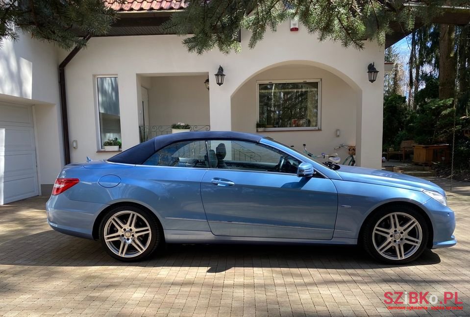 2010' Mercedes-Benz Klasa E photo #3