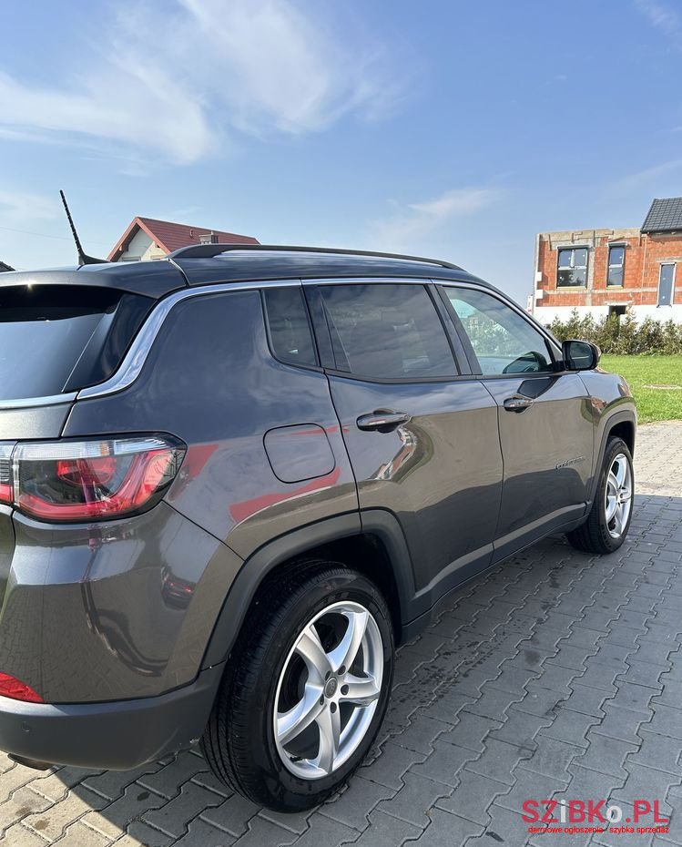 2017' Jeep Compass photo #2