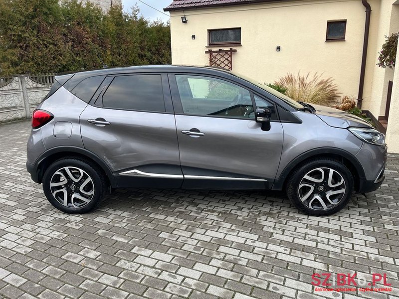 2016' Renault Captur photo #6