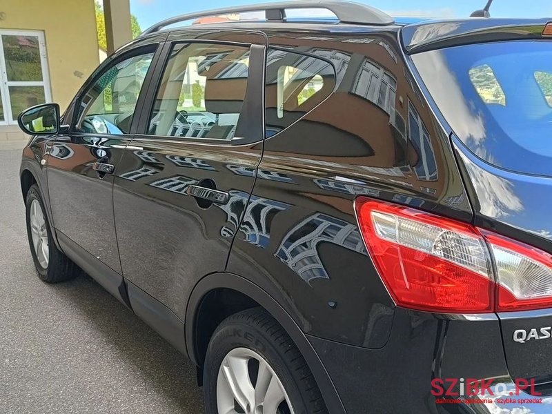 2011' Nissan Qashqai 2.0 Tekna photo #3