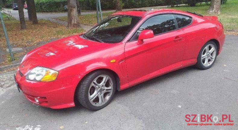 2004' Hyundai Coupe photo #1