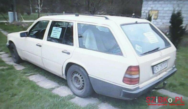 1995' Mercedes-Benz Klasa E photo #1