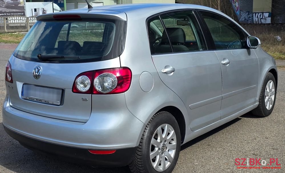 2005' Volkswagen Golf Plus photo #4