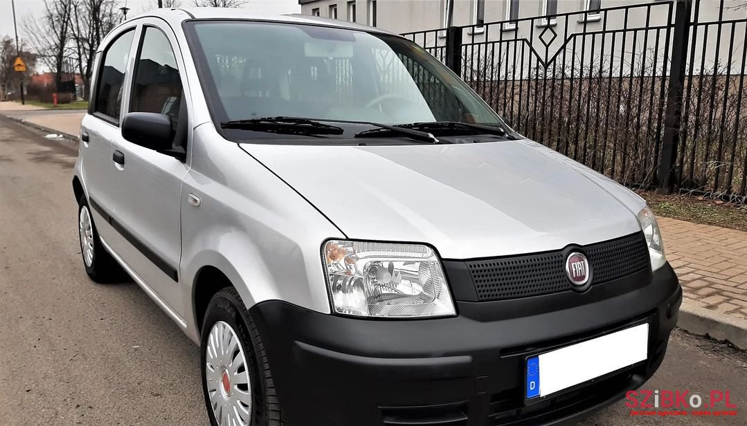 2009' Fiat Panda photo #1