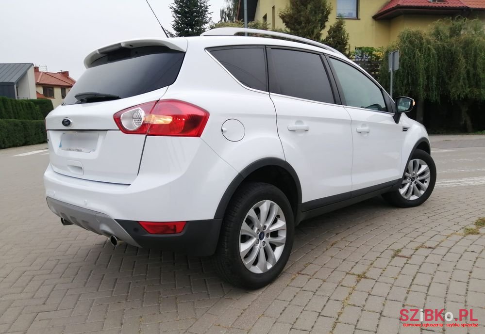 2011' Ford Kuga 2.0 Tdci 2X4 Titanium photo #4