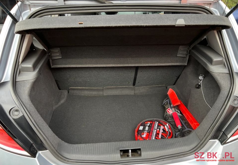 2004' Opel Astra photo #3