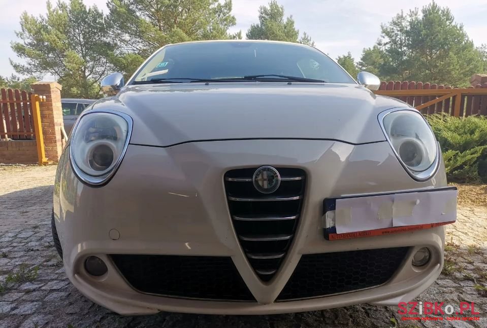 2008' Alfa Romeo MiTo photo #2