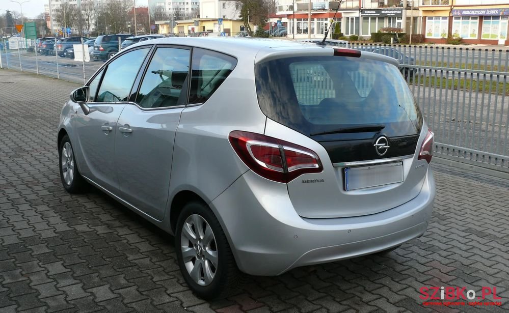 2015' Opel Meriva photo #4