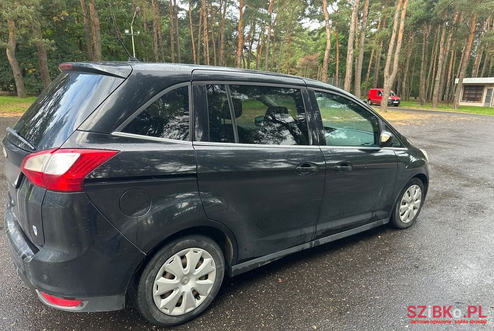 2011' Ford Grand C-MAX photo #4