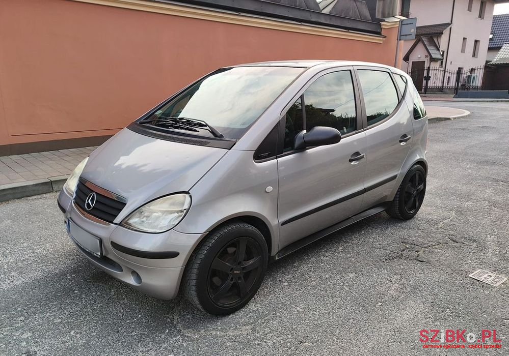 2001' Mercedes-Benz A-Class photo #3