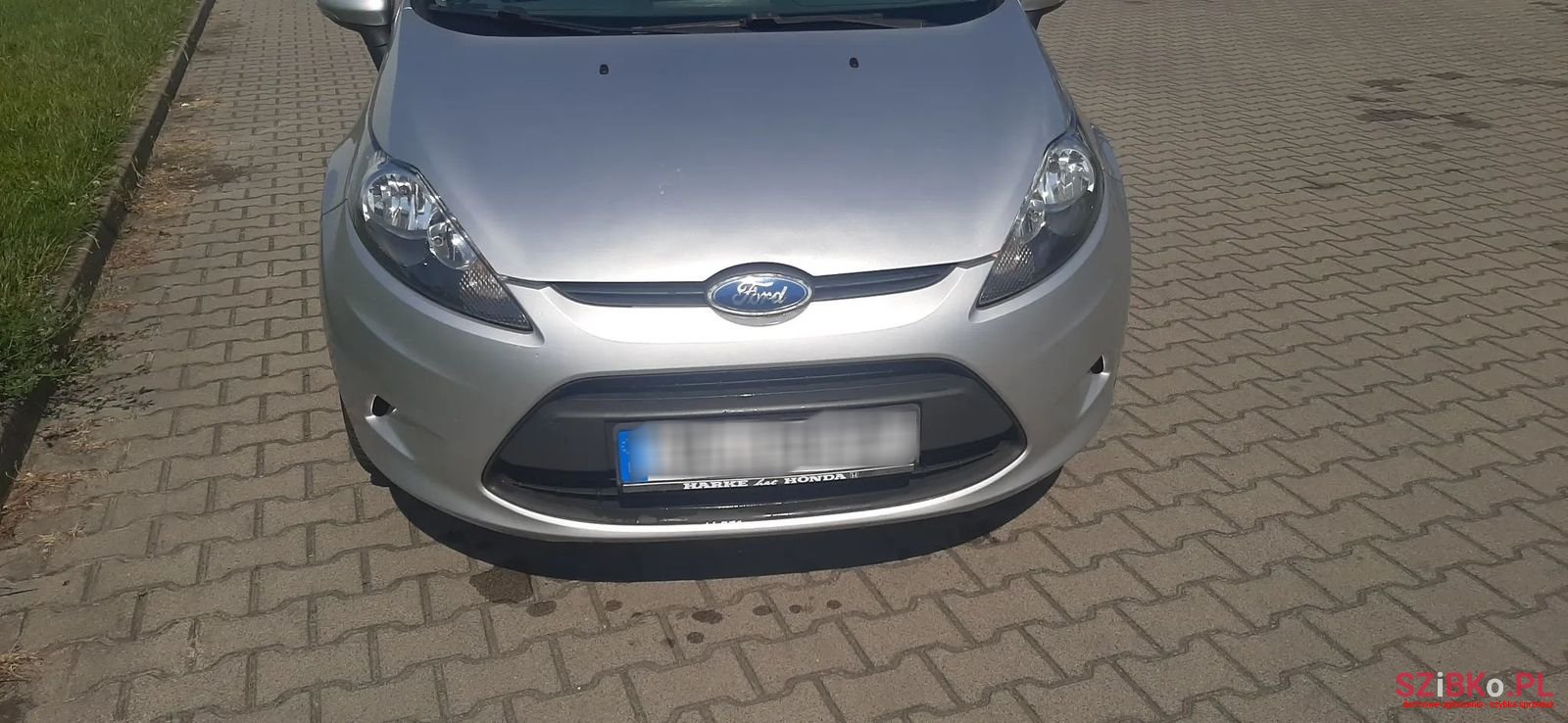 2009' Ford Fiesta photo #3