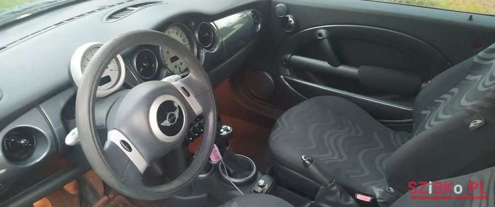 2002' MINI One photo #6