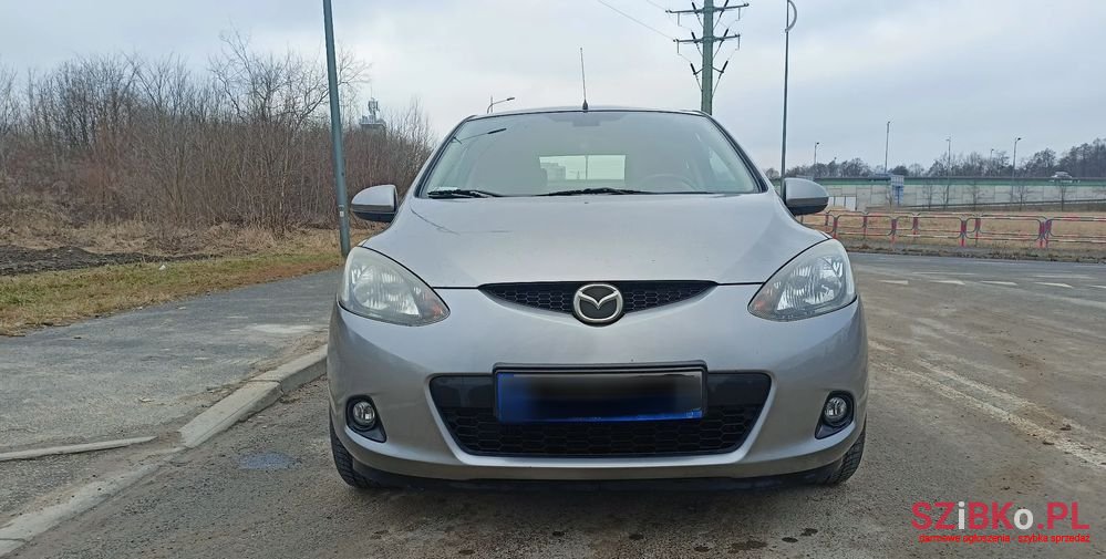 2008' Mazda 2 1.3 Exclusive+ photo #1