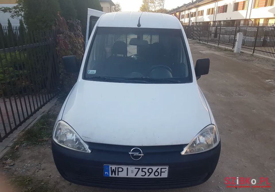 2009' Opel Combo photo #2