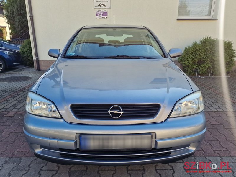 2009' Opel Astra Iii 1.4 Enjoy photo #2