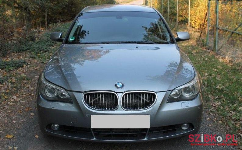 2006' BMW Seria 5 photo #1