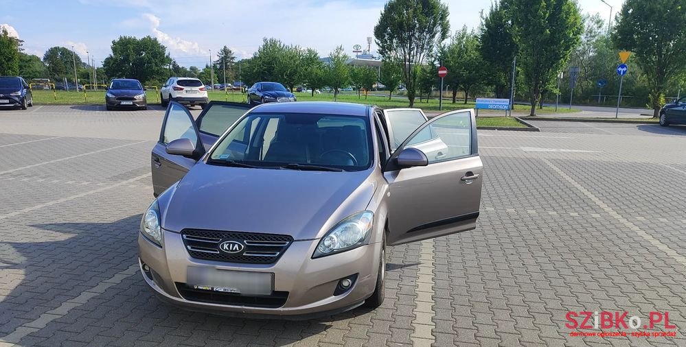 2009' Kia Ceed 1.6 Crdi Comfort photo #4