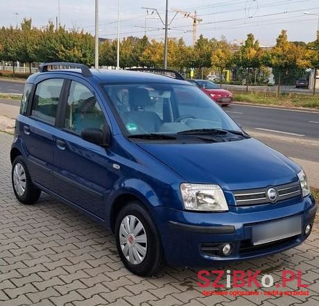 2004' Fiat Panda photo #2