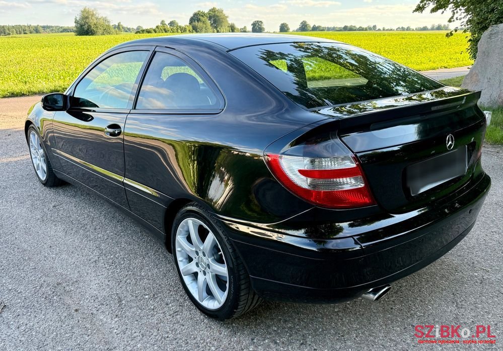 2006' Mercedes-Benz C-Class photo #6