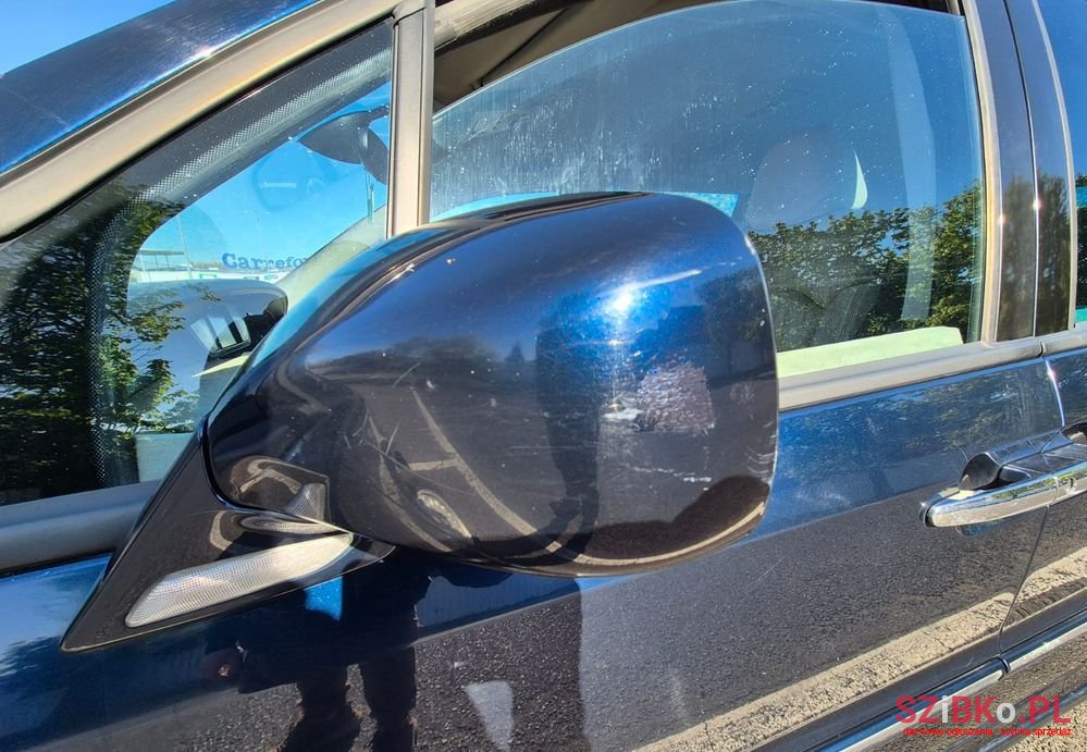 2004' Lancia Phedra photo #5